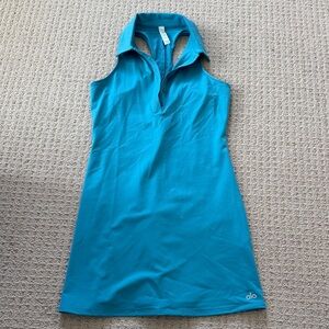 ALO Yoga Turquoise Sleeveless Top